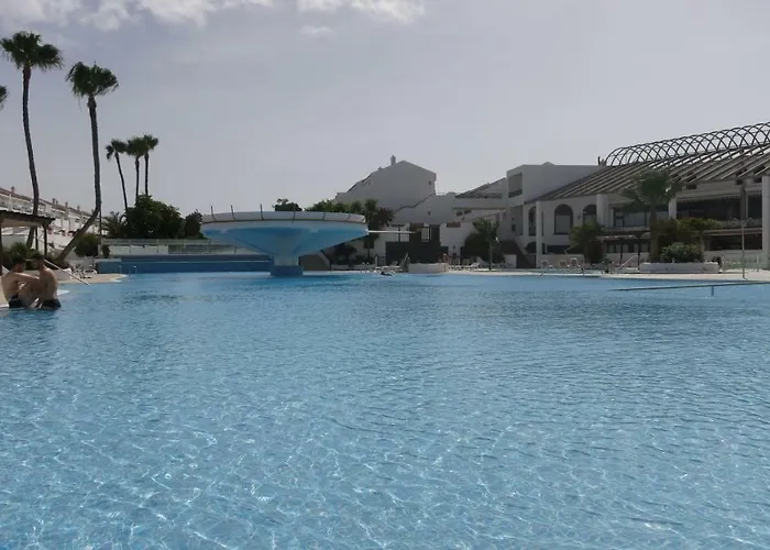 Tenerife With Impressive Pool 315 Appartement